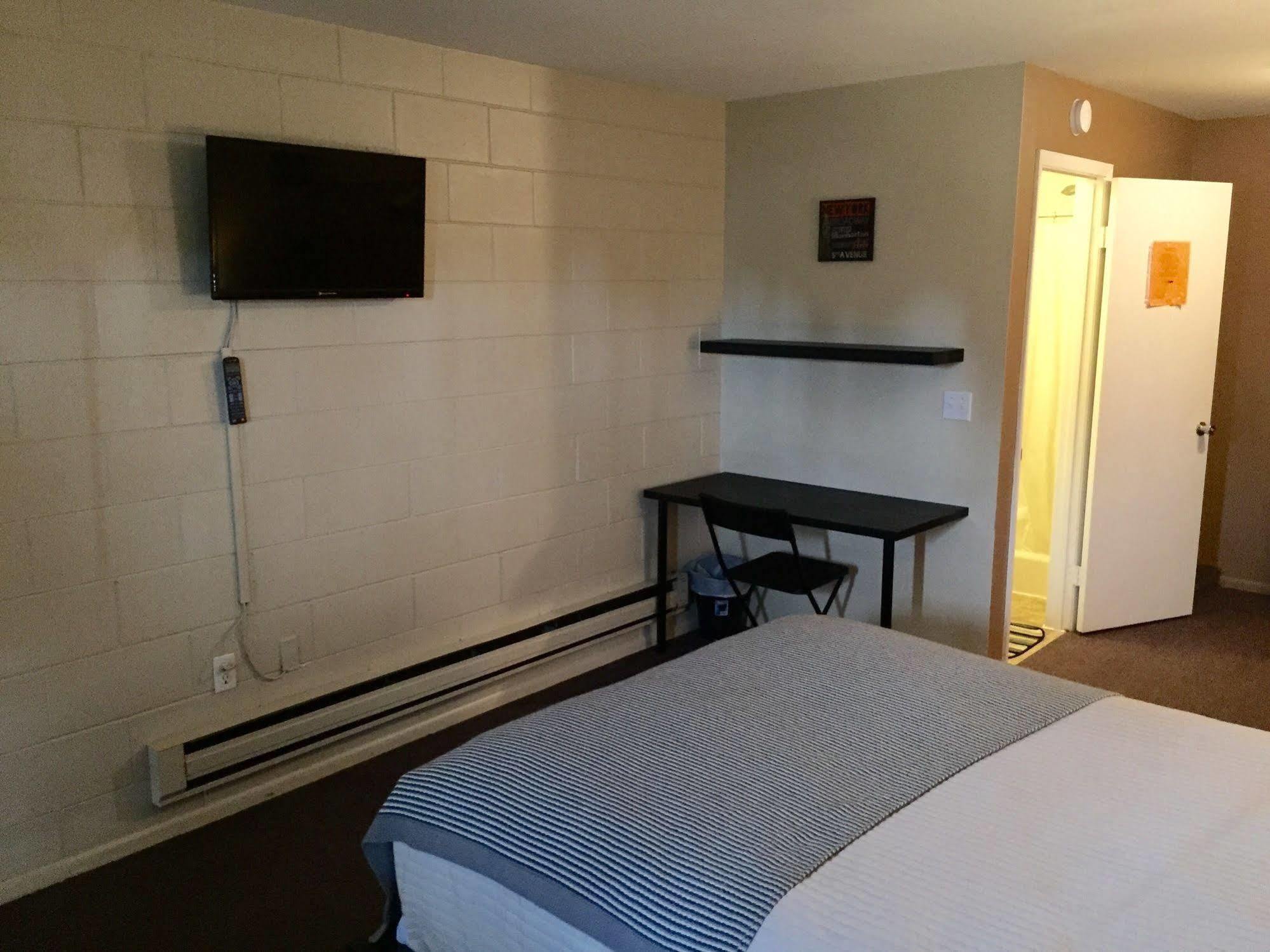 هوموساسا Three Rivers Motel المظهر الخارجي الصورة
